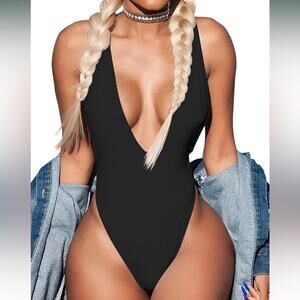 Women's Sexy One Piece Deep V Neck Sleeveless Tank top size large NWOT